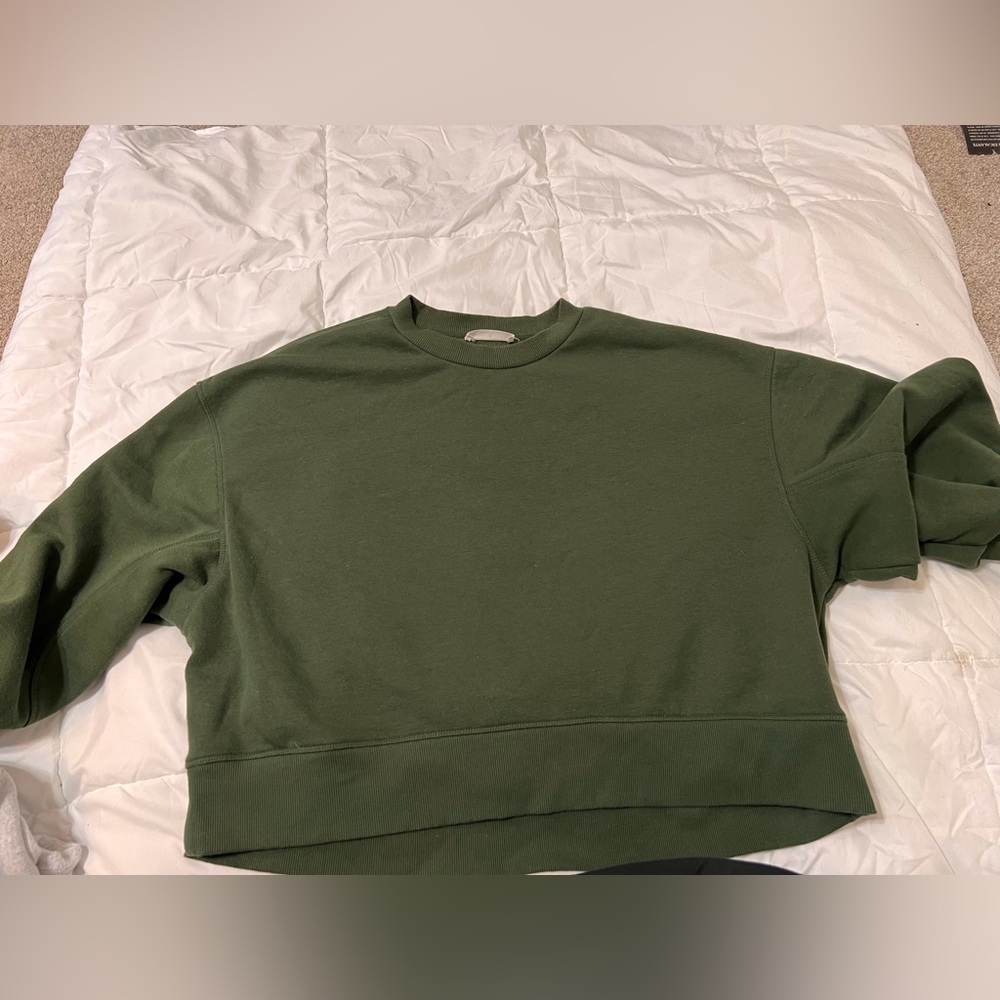 Olive green high low crop sweater shirt